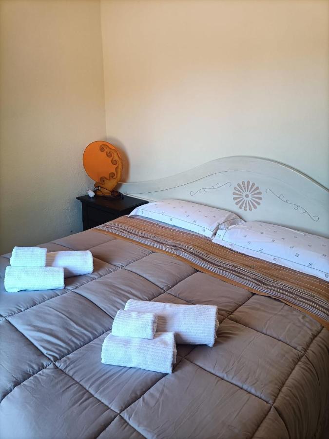 Casa Vacanza Gigi E Antonella 罗通多港 外观 照片