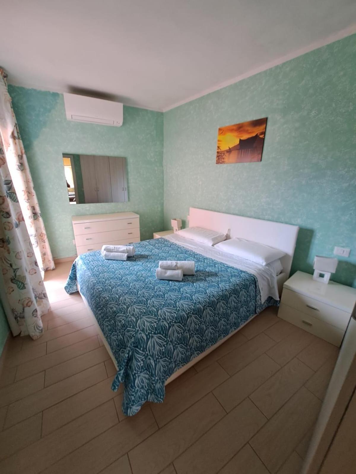 Casa Vacanza Gigi E Antonella 罗通多港 外观 照片